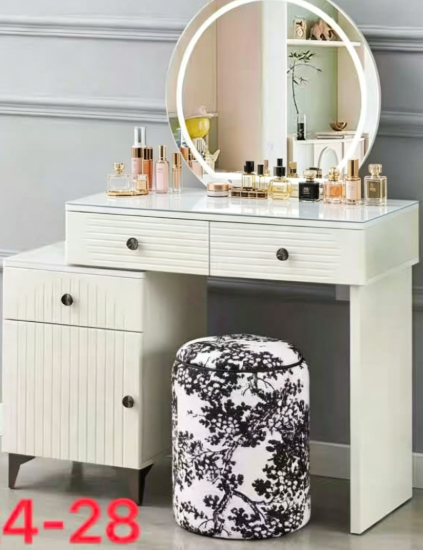 dressing table